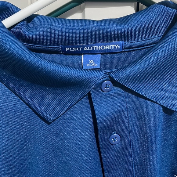 perfect condition mens golf tee - Picture 2 of 3